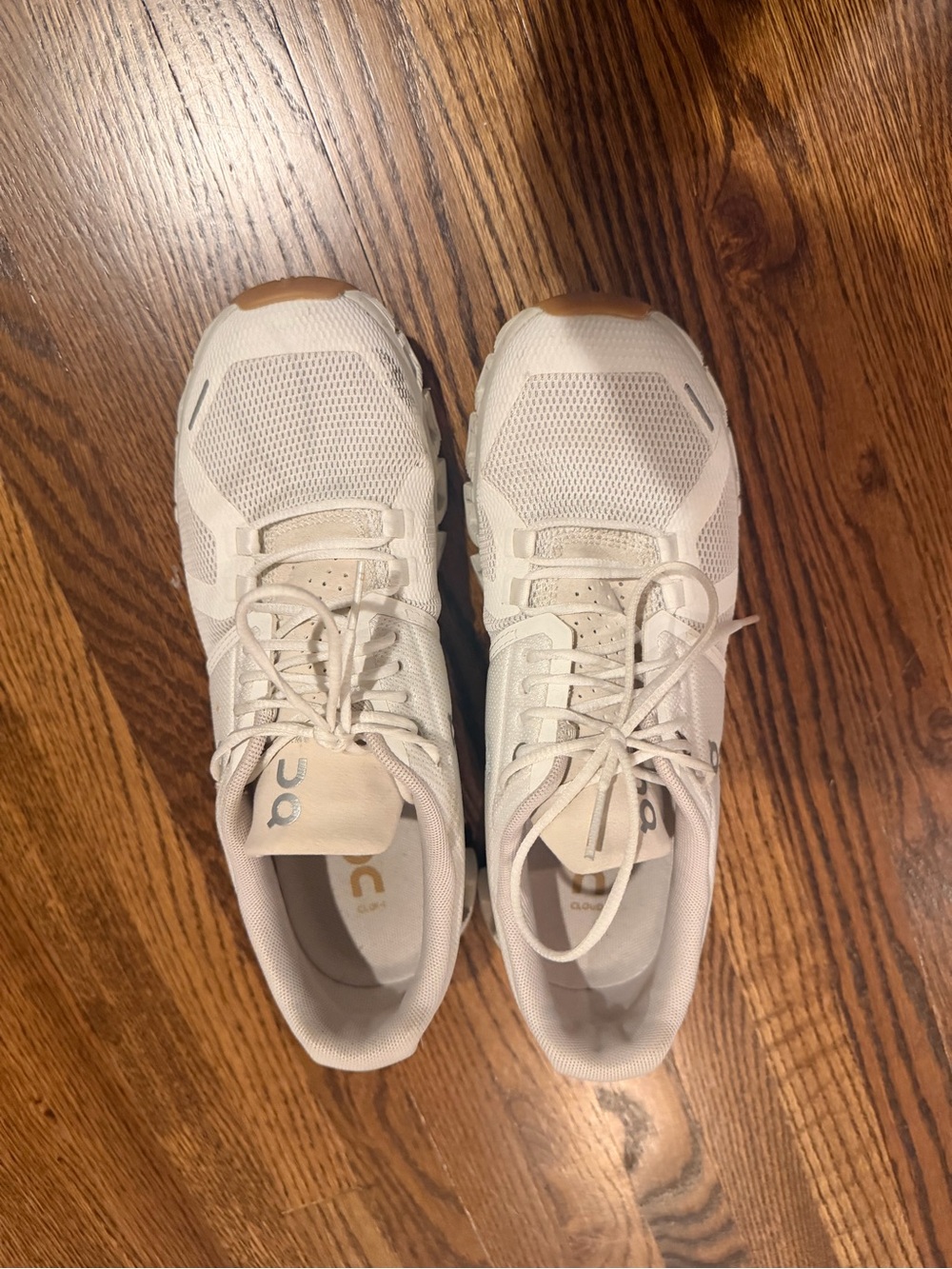 On Cloud Men’s Cream Athletic Sneakers with Gum Toe Accent